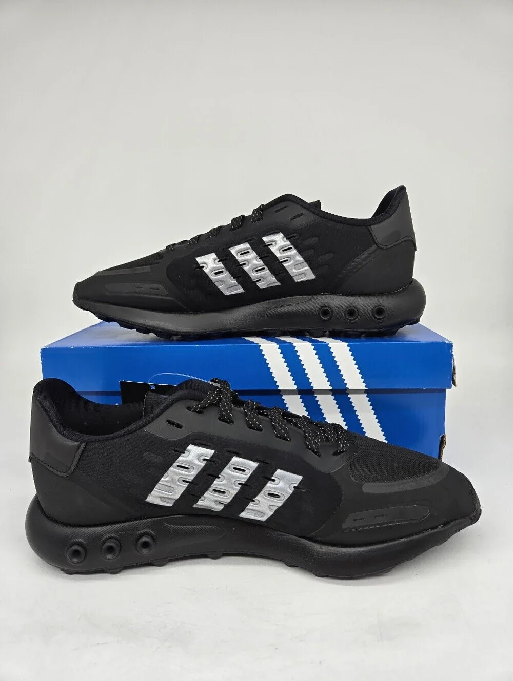 Adidas Men's La Trainer 3 GY7493 Core Black Silver Metallic Shoes Size 9